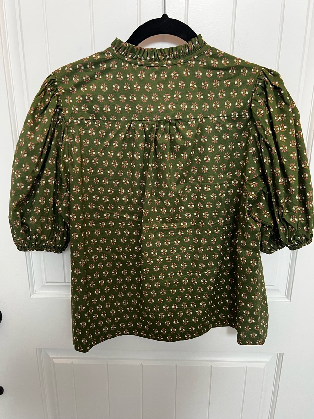 PINCH Olive Floral Puff Sleeve Blouse | Size L - Picture 7 of 9